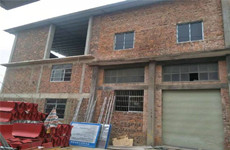 （已成交）广西农垦玻璃厂市场内2500平砖混结构厂房仓库