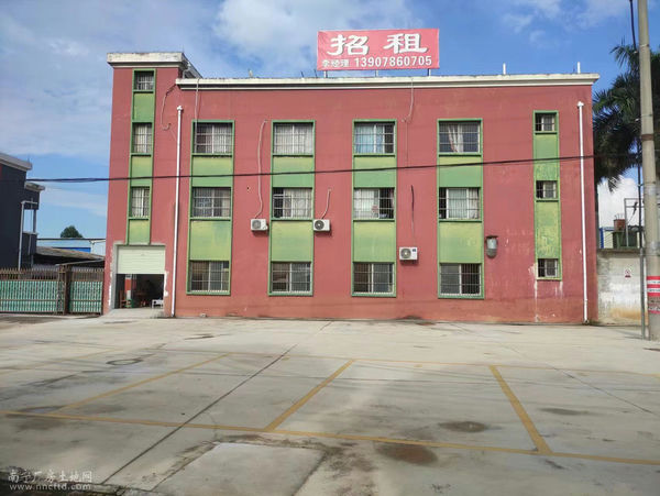 南宁市武鸣区定罗路30一8000平米铺面厂房仓库办公楼